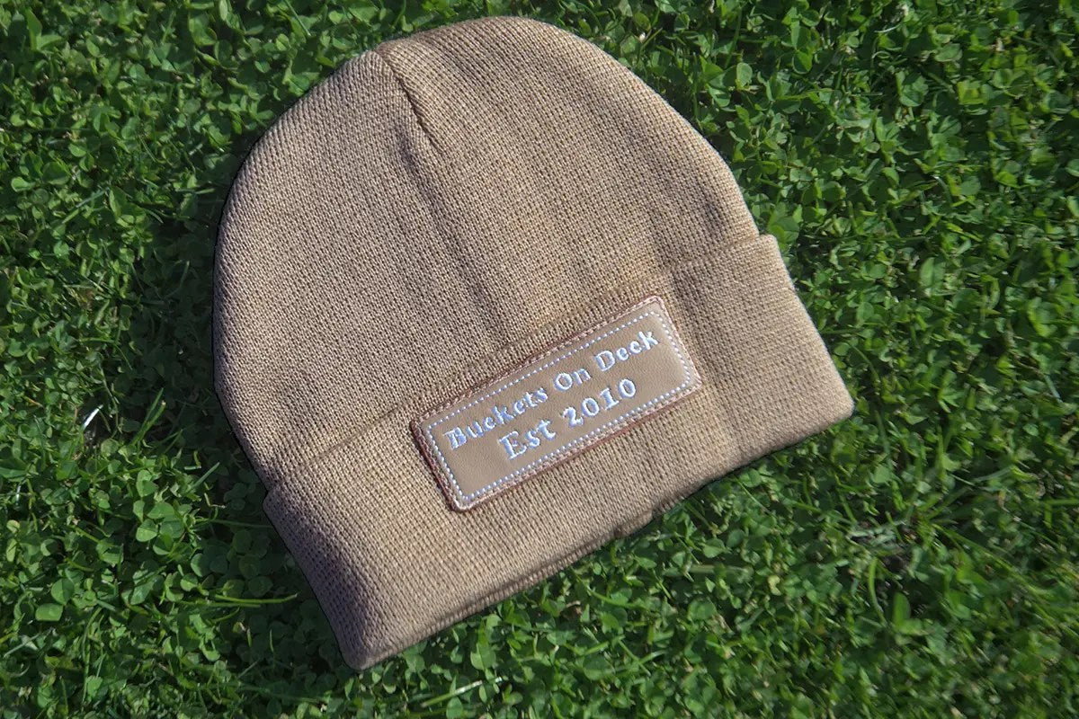 beige-bod-est-2010-beanie