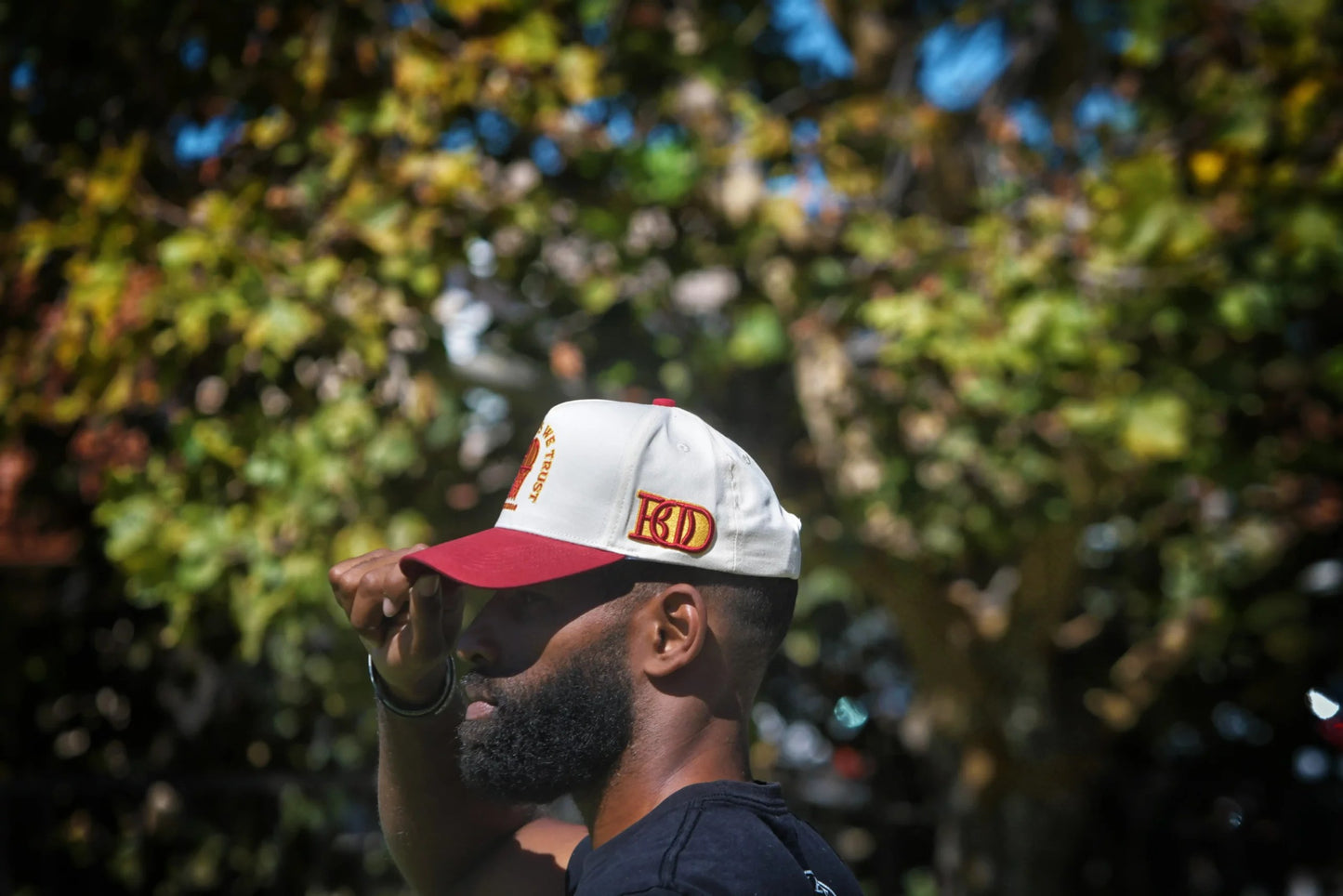 bod-in-buckets-we-trust-hat-alt